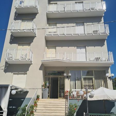 Hotel Camelia Ρίμινι Εξωτερικό φωτογραφία