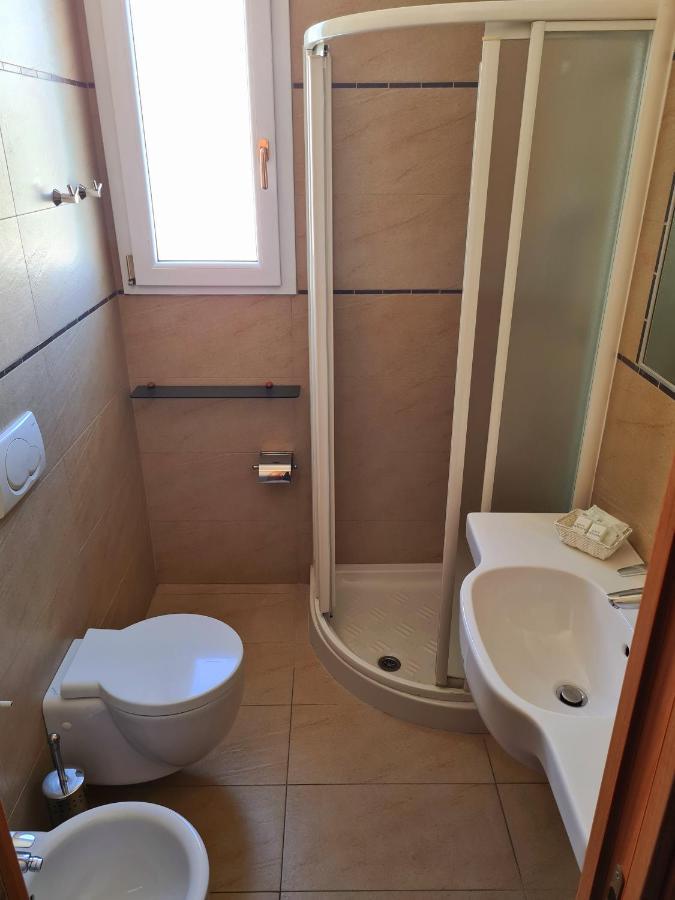 Hotel Camelia Ρίμινι Εξωτερικό φωτογραφία