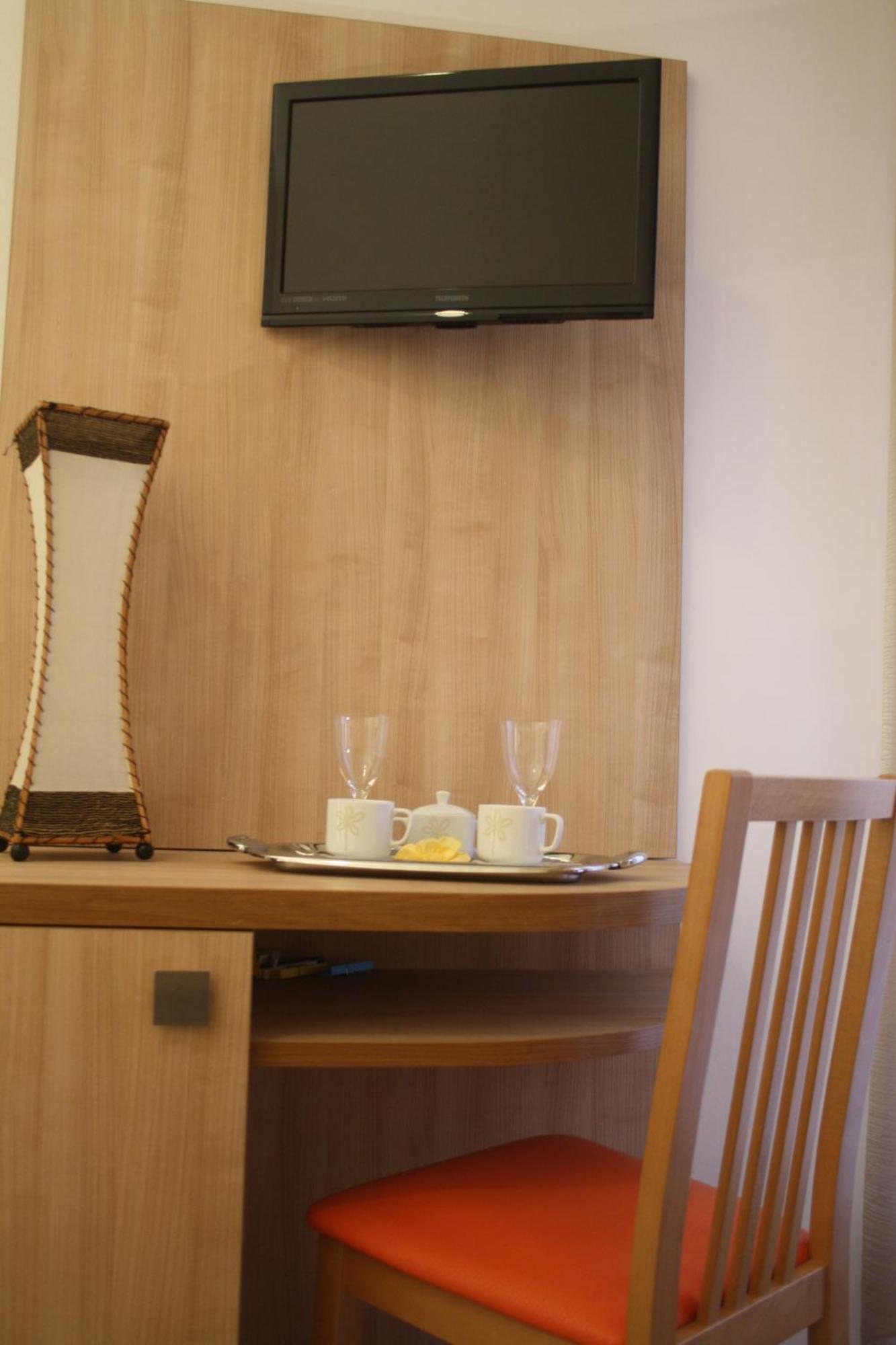 Hotel Camelia Ρίμινι Εξωτερικό φωτογραφία