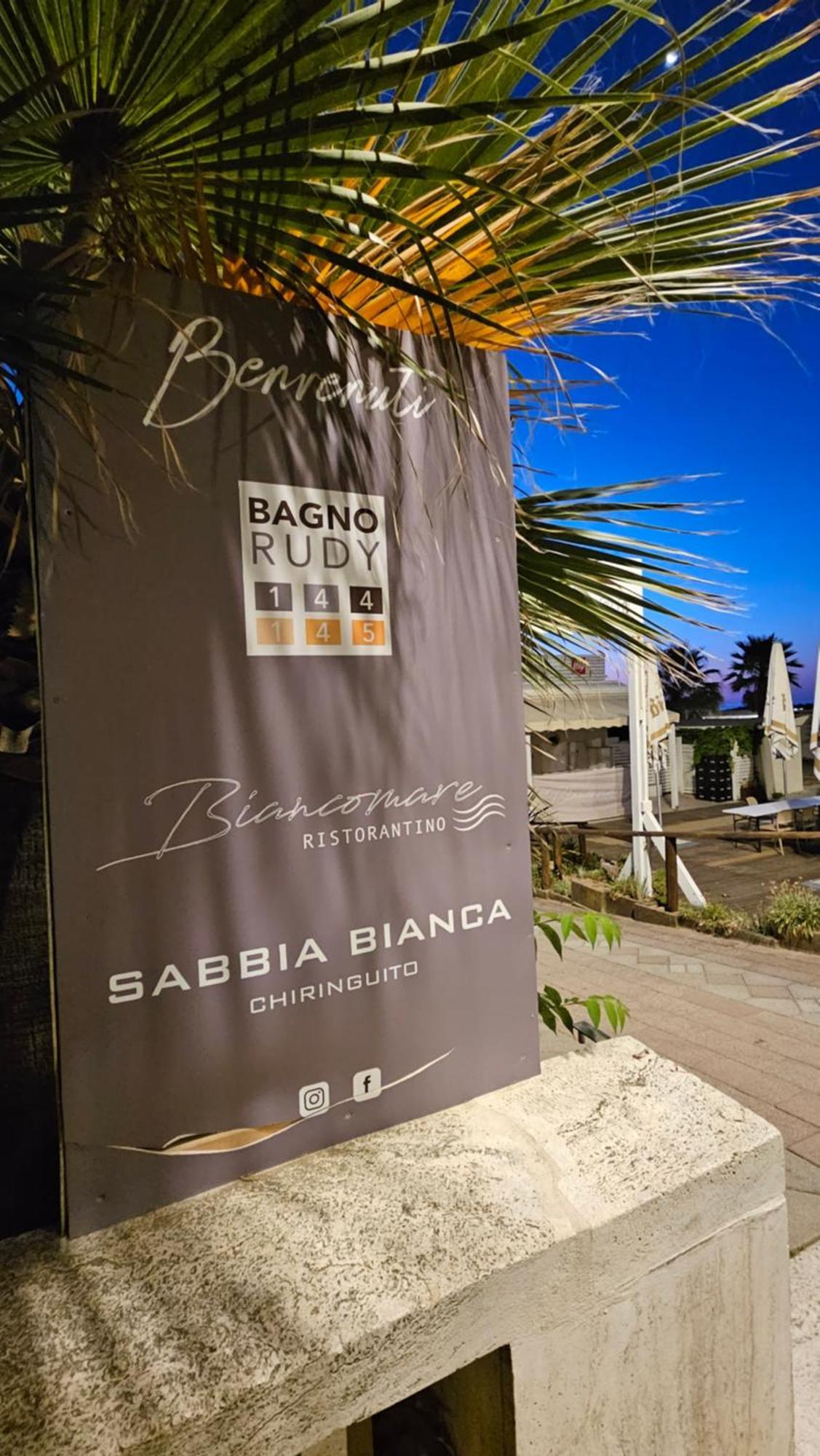 Hotel Camelia Ρίμινι Εξωτερικό φωτογραφία