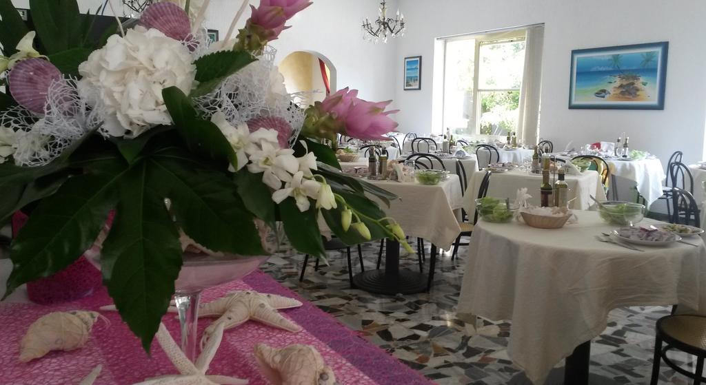 Hotel Camelia Ρίμινι Εξωτερικό φωτογραφία