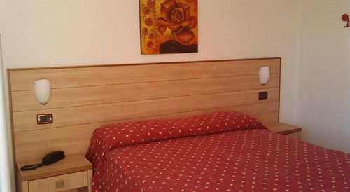 Hotel Camelia Ρίμινι Εξωτερικό φωτογραφία